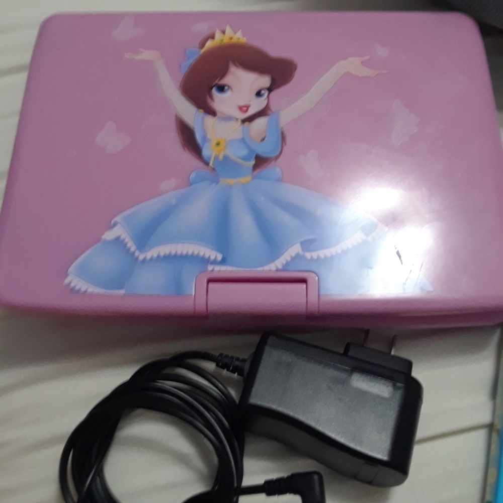 Portable DVD